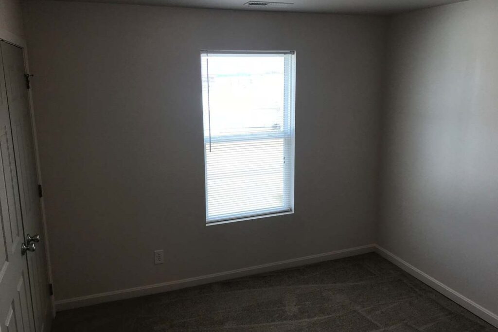 parkside-manor-3-bedroom-window-e1580879574221